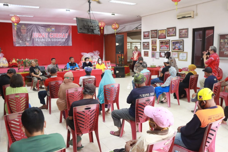 Bertemu Warga Krian, Kapolresta Sidoarjo Sampaikan Pesan Kerukunan